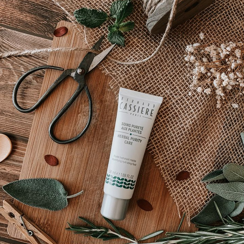 Mattifying Hydrating Fluid - Image 2